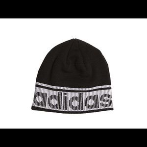 Kid’s adidas beanie NWT